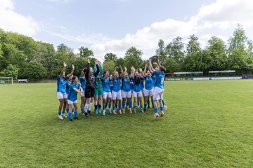 Bild 146 - wBJ Pinneberg Hamburger Meister Siegerehrung